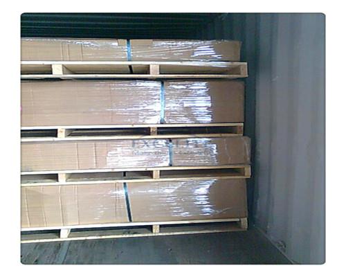 Polycarbonate-solid-sheet-packing-1
