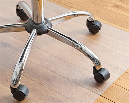 Polycarbonate chair mat05